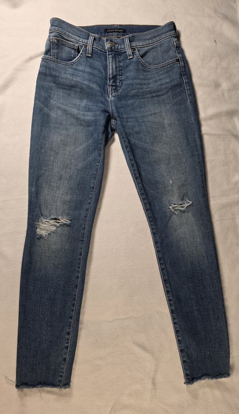 Lucky Brand Women’s Size 2 Skinny Jeans Distressed Raw Hem Stretch
